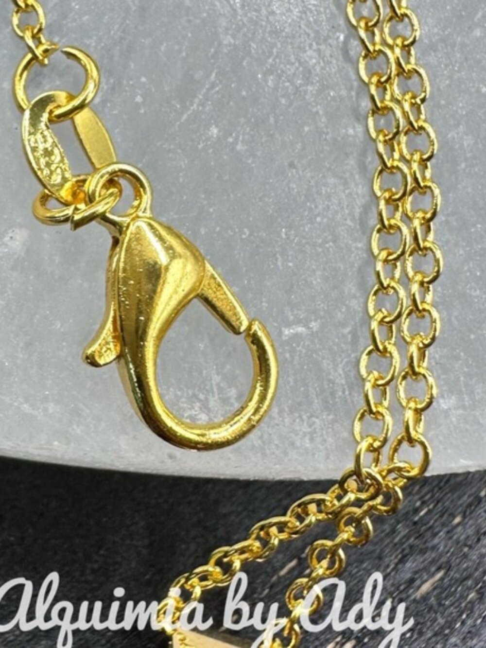 THE POWER OF LAPIS GOLD DAINTY PENDANT NECKLACE - Picture 6 of 6